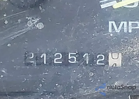 1998 GMC Suburban 2500 Sl z USA, uszkodzony, nr VIN 1GKGC26R7WJ725044